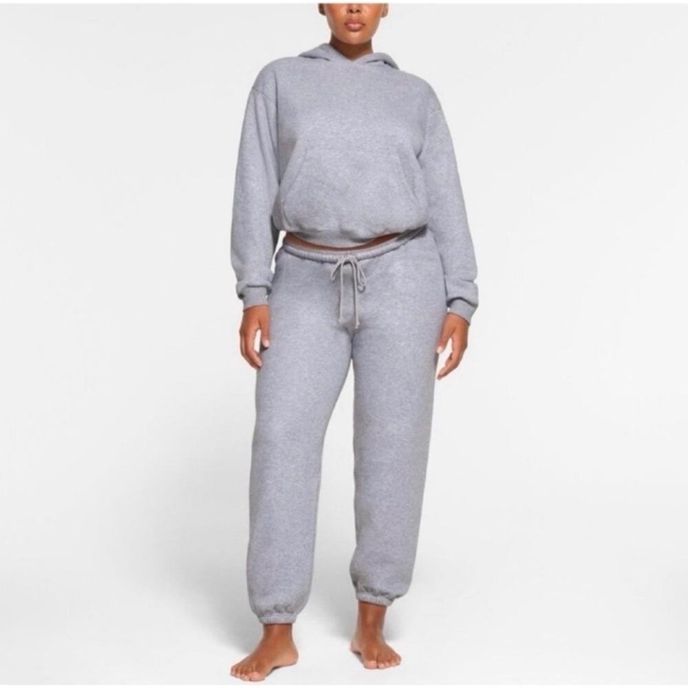 SKIMS Heather Gray Cozy Sweat Joggers